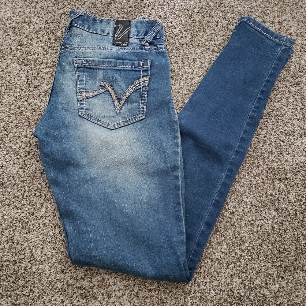 Vanity Light Wash Skinny Jeans 25W/32L